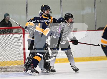 Thumbnail 1 in Simsbury @ Xavier photogallery.