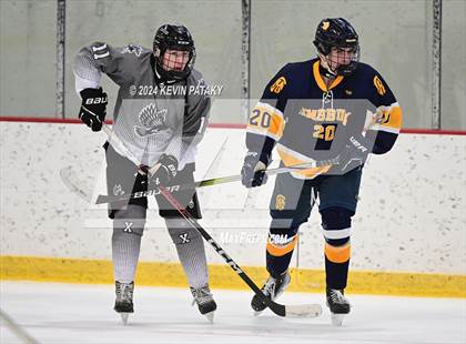 Thumbnail 1 in Simsbury @ Xavier photogallery.