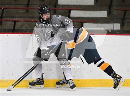 Thumbnail 2 in Simsbury @ Xavier photogallery.