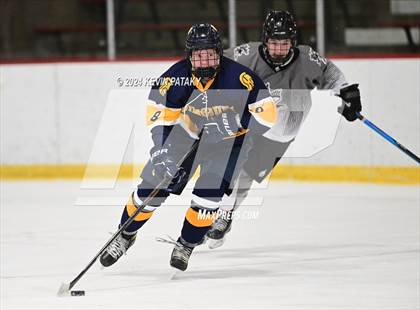 Thumbnail 2 in Simsbury @ Xavier photogallery.