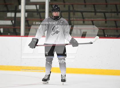 Thumbnail 2 in Simsbury @ Xavier photogallery.