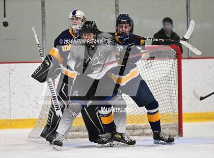 Thumbnail 3 in Simsbury @ Xavier photogallery.