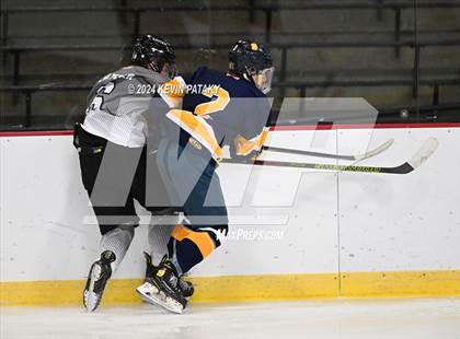 Thumbnail 2 in Simsbury @ Xavier photogallery.