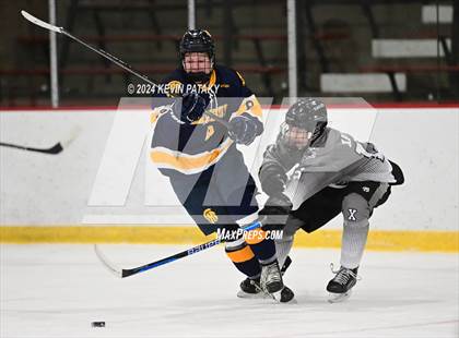 Thumbnail 3 in Simsbury @ Xavier photogallery.