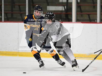 Thumbnail 2 in Simsbury @ Xavier photogallery.
