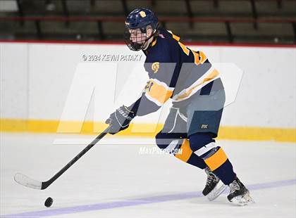 Thumbnail 1 in Simsbury @ Xavier photogallery.