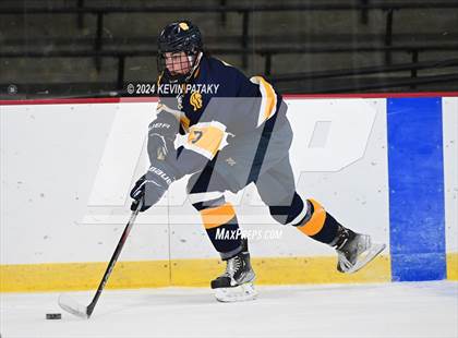Thumbnail 2 in Simsbury @ Xavier photogallery.