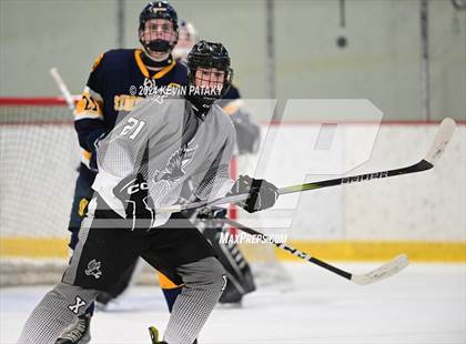 Thumbnail 2 in Simsbury @ Xavier photogallery.