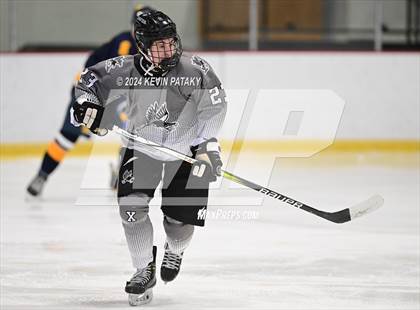 Thumbnail 1 in Simsbury @ Xavier photogallery.