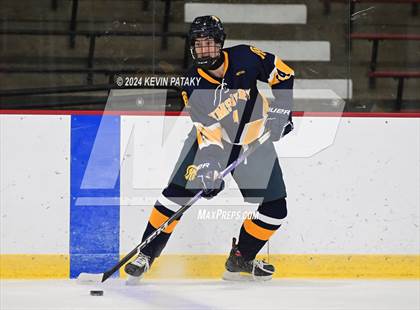 Thumbnail 1 in Simsbury @ Xavier photogallery.