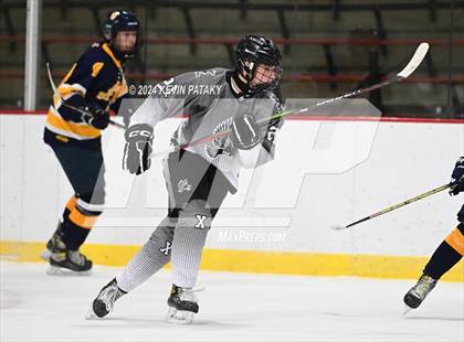 Thumbnail 1 in Simsbury @ Xavier photogallery.