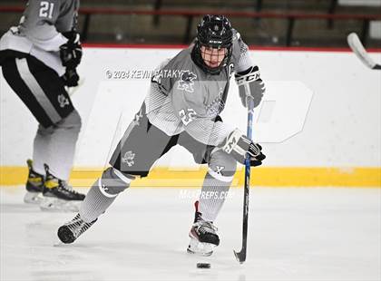 Thumbnail 2 in Simsbury @ Xavier photogallery.