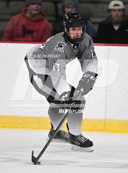 Thumbnail 1 in Simsbury @ Xavier photogallery.