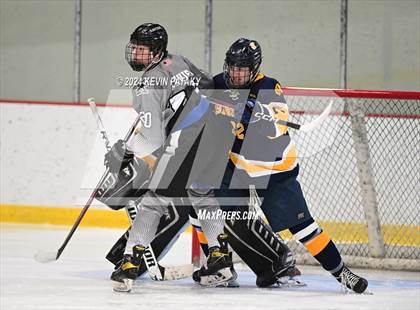 Thumbnail 3 in Simsbury @ Xavier photogallery.