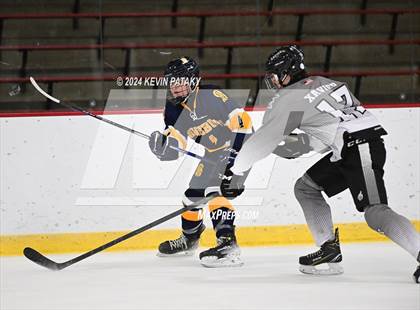 Thumbnail 2 in Simsbury @ Xavier photogallery.