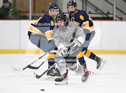 Thumbnail 1 in Simsbury @ Xavier photogallery.