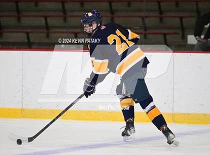 Thumbnail 1 in Simsbury @ Xavier photogallery.