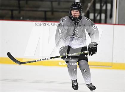 Thumbnail 1 in Simsbury @ Xavier photogallery.