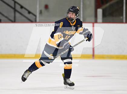 Thumbnail 2 in Simsbury @ Xavier photogallery.