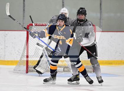 Thumbnail 3 in Simsbury @ Xavier photogallery.