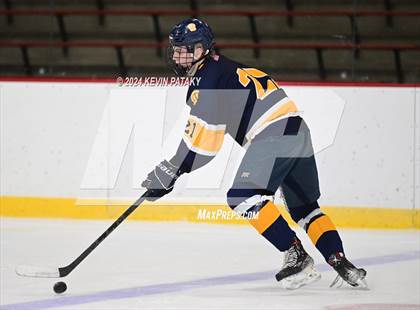Thumbnail 1 in Simsbury @ Xavier photogallery.