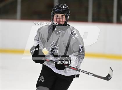 Thumbnail 2 in Simsbury @ Xavier photogallery.