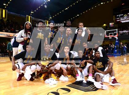 Thumbnail 3 in Scarsdale vs Mt. Vernon (Section 1 Class AA Final) photogallery.