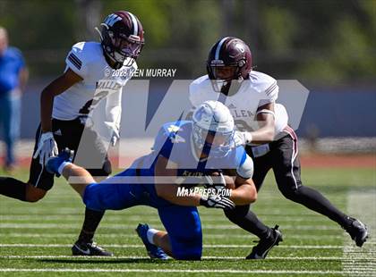 Thumbnail 3 in Waller @ Klein photogallery.