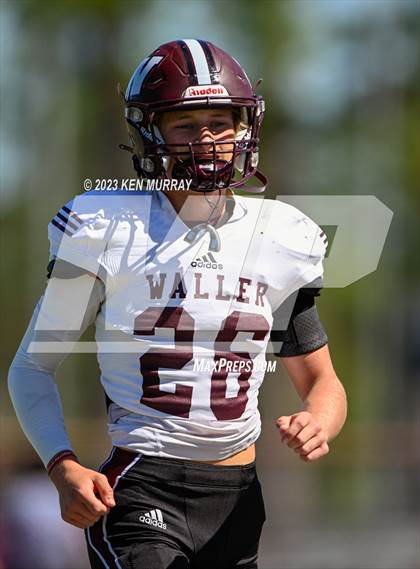 Thumbnail 3 in Waller @ Klein photogallery.