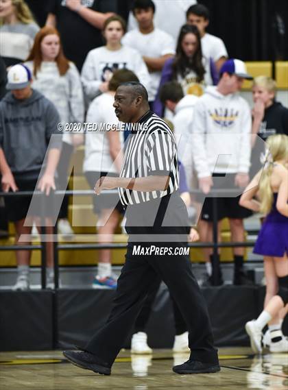 Thumbnail 2 in Lavaca vs. Maumelle Charter (AAA 2A State Playoff First Round) photogallery.