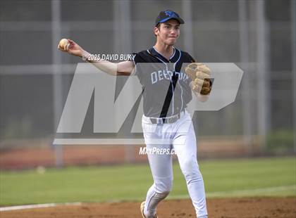 Thumbnail 1 in Deep Run @ Gainesville (VHSL Class 6 Quarterfinal) photogallery.