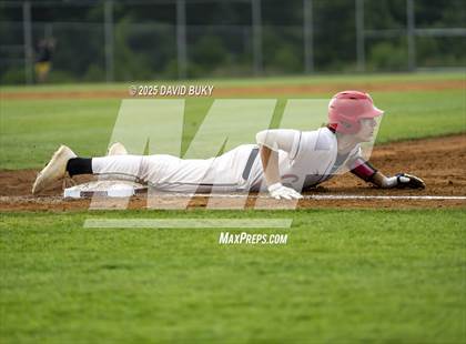 Thumbnail 3 in Deep Run @ Gainesville (VHSL Class 6 Quarterfinal) photogallery.