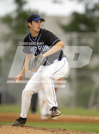 Thumbnail 2 in Deep Run @ Gainesville (VHSL Class 6 Quarterfinal) photogallery.