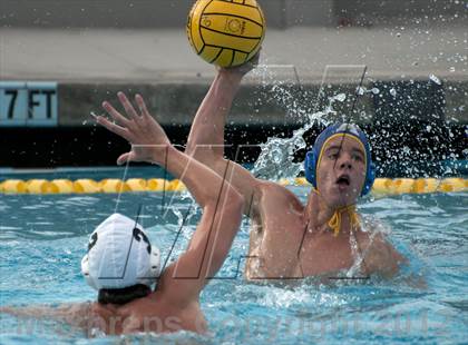 Thumbnail 1 in Agoura vs. Santa Barbara (CIF SS D2 Final) photogallery.