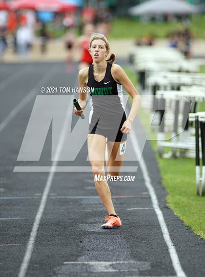 Thumbnail 2 in Randall Hess Invitational photogallery.