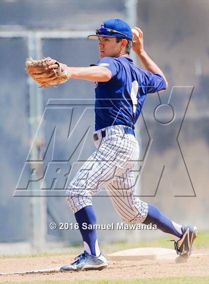 Thumbnail 3 in Chatsworth @ Taft photogallery.