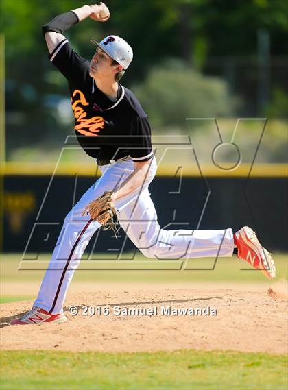 Thumbnail 3 in Chatsworth @ Taft photogallery.