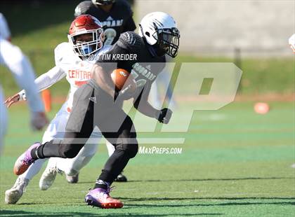 Thumbnail 3 in Central York @ Harrisburg (PIAA 6A District 3 Quarterfinal) photogallery.