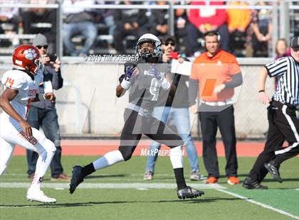 Thumbnail 2 in Central York @ Harrisburg (PIAA 6A District 3 Quarterfinal) photogallery.