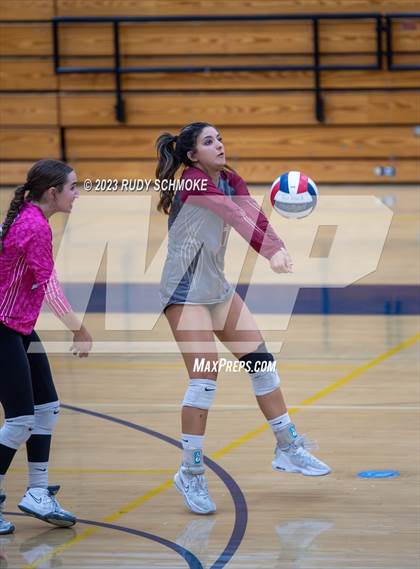 Thumbnail 3 in Mission Hills @ San Pasqual photogallery.