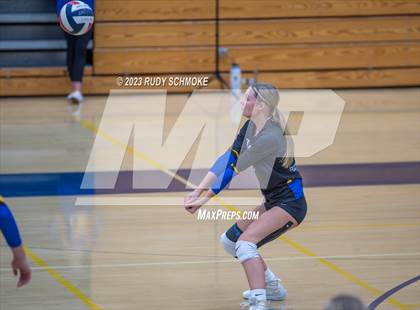 Thumbnail 1 in Mission Hills @ San Pasqual photogallery.