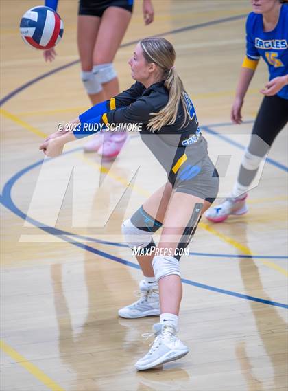 Thumbnail 3 in Mission Hills @ San Pasqual photogallery.