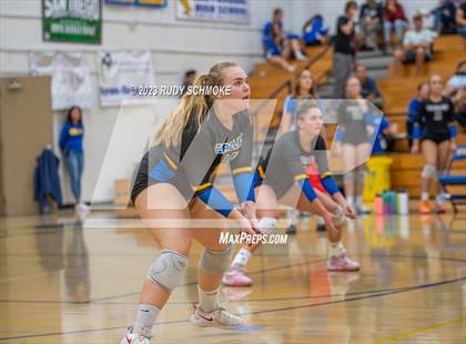 Thumbnail 3 in Mission Hills @ San Pasqual photogallery.