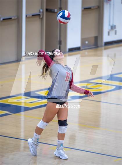 Thumbnail 3 in Mission Hills @ San Pasqual photogallery.
