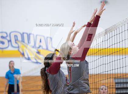 Thumbnail 2 in Mission Hills @ San Pasqual photogallery.