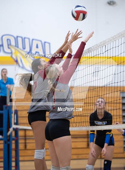 Thumbnail 2 in Mission Hills @ San Pasqual photogallery.