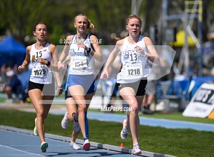 Thumbnail 2 in BYU Invitational photogallery.
