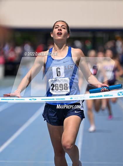 Thumbnail 2 in BYU Invitational photogallery.