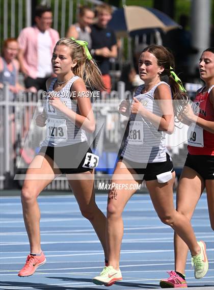 Thumbnail 3 in BYU Invitational photogallery.