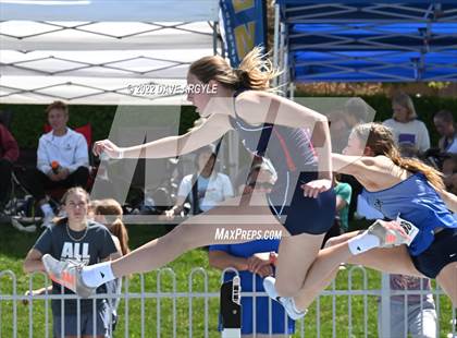 Thumbnail 3 in BYU Invitational photogallery.